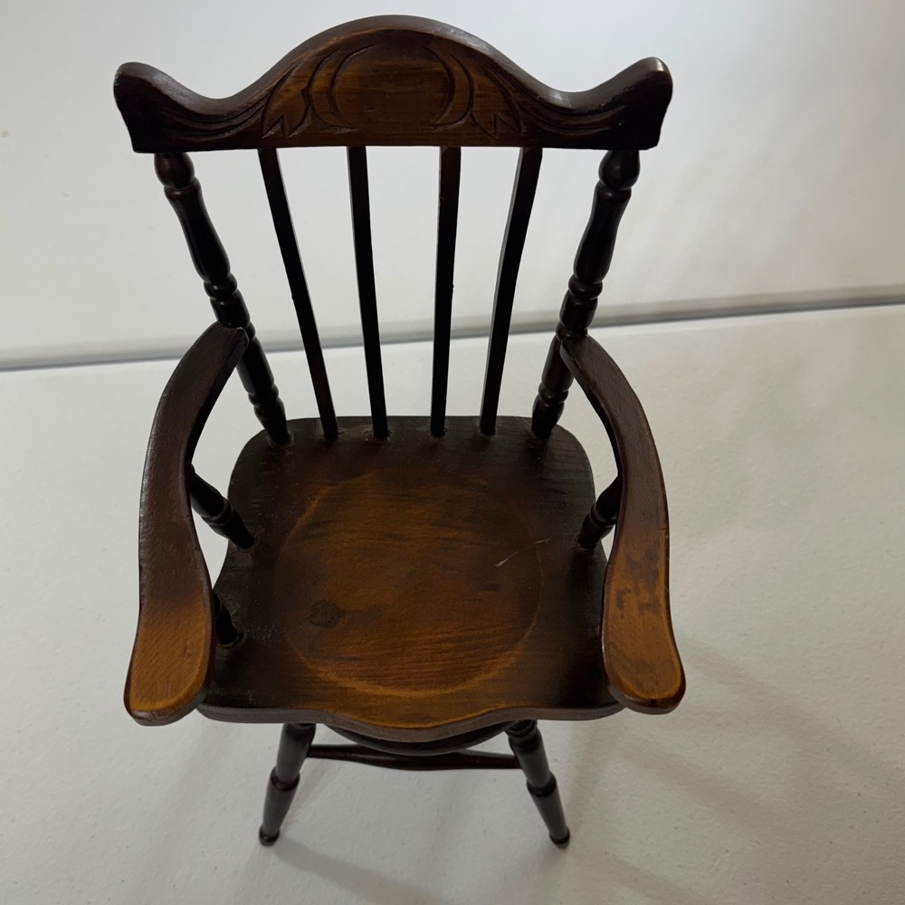 VTG Wooden Miniature Windsor Style musical Armchair Dollhouse Furniture Decor